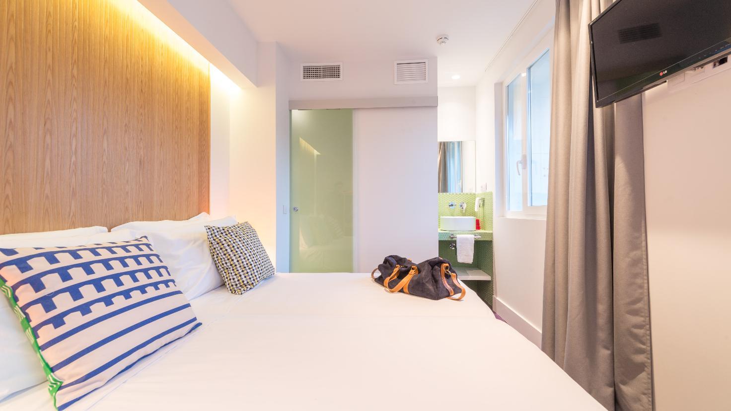 Pensión Sleep'n Atocha - B Corp Certified 2*